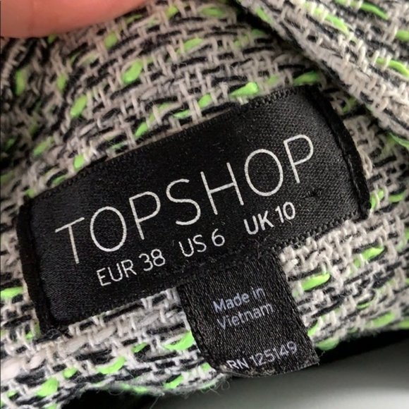 Topshop women’s tweed blazer in green - Picture 5 of 5